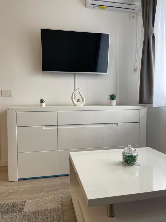 Phoenix Luxury Apartment オラデア エクステリア 写真