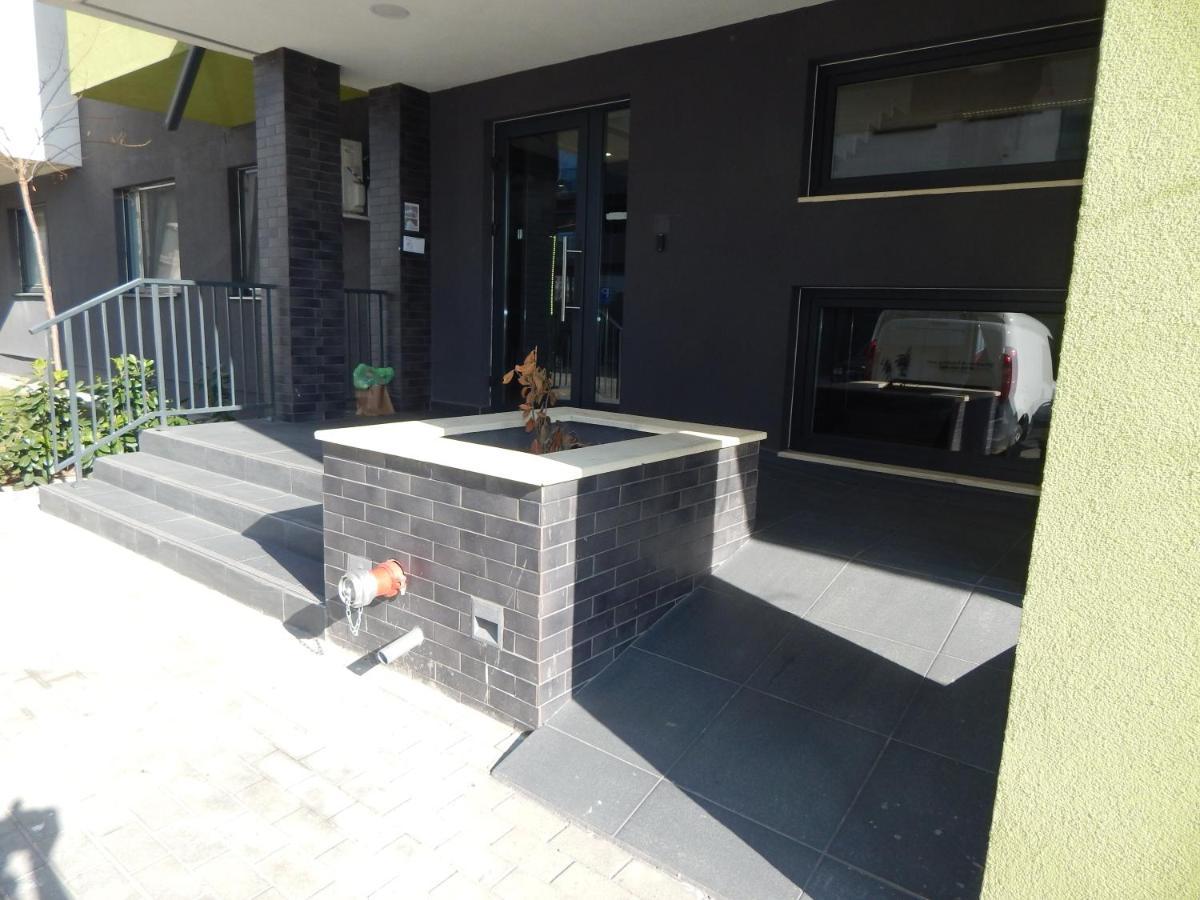 Phoenix Luxury Apartment オラデア エクステリア 写真